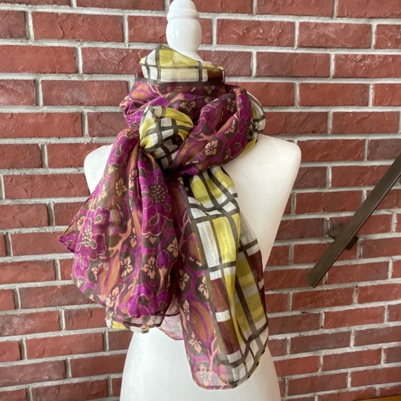 •Cotton Blend Floral Plaid Oversized Scarf Wrap Shawl 70”x43” NWOT - Picture 6 of 6